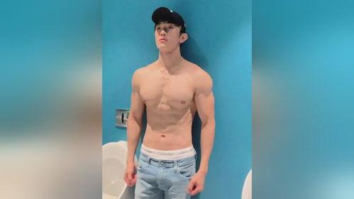 腹肌帅哥床戏内地,内地影视新风尚