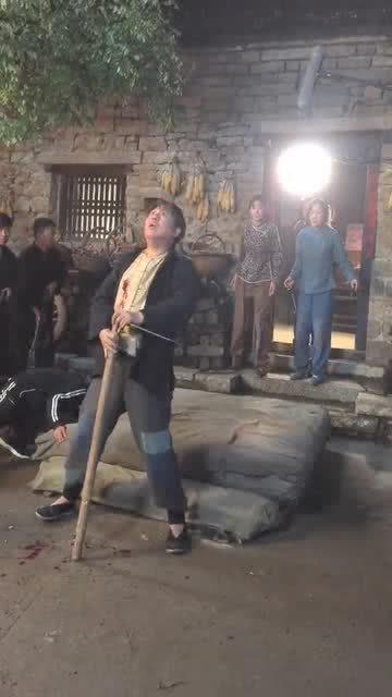 抗日剧牺牲的床戏,抗日英雄的悲壮牺牲与爱情