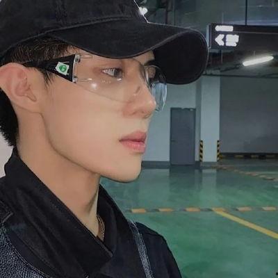 高颜值男生图片,高颜值男生惊艳亮相，引无数少女心爆棚！”