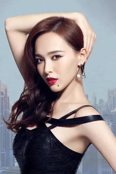 唐嫣图片性感大全图片,光影中的绝美瞬间