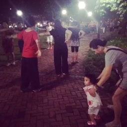 幼儿广场舞视频,萌娃广场舞风采展示